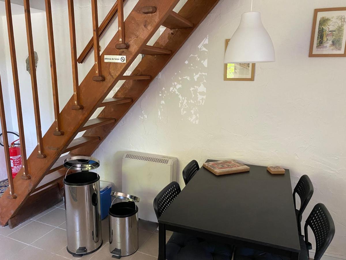 Le Petit Gite Blanc, Langourla Bagian luar foto